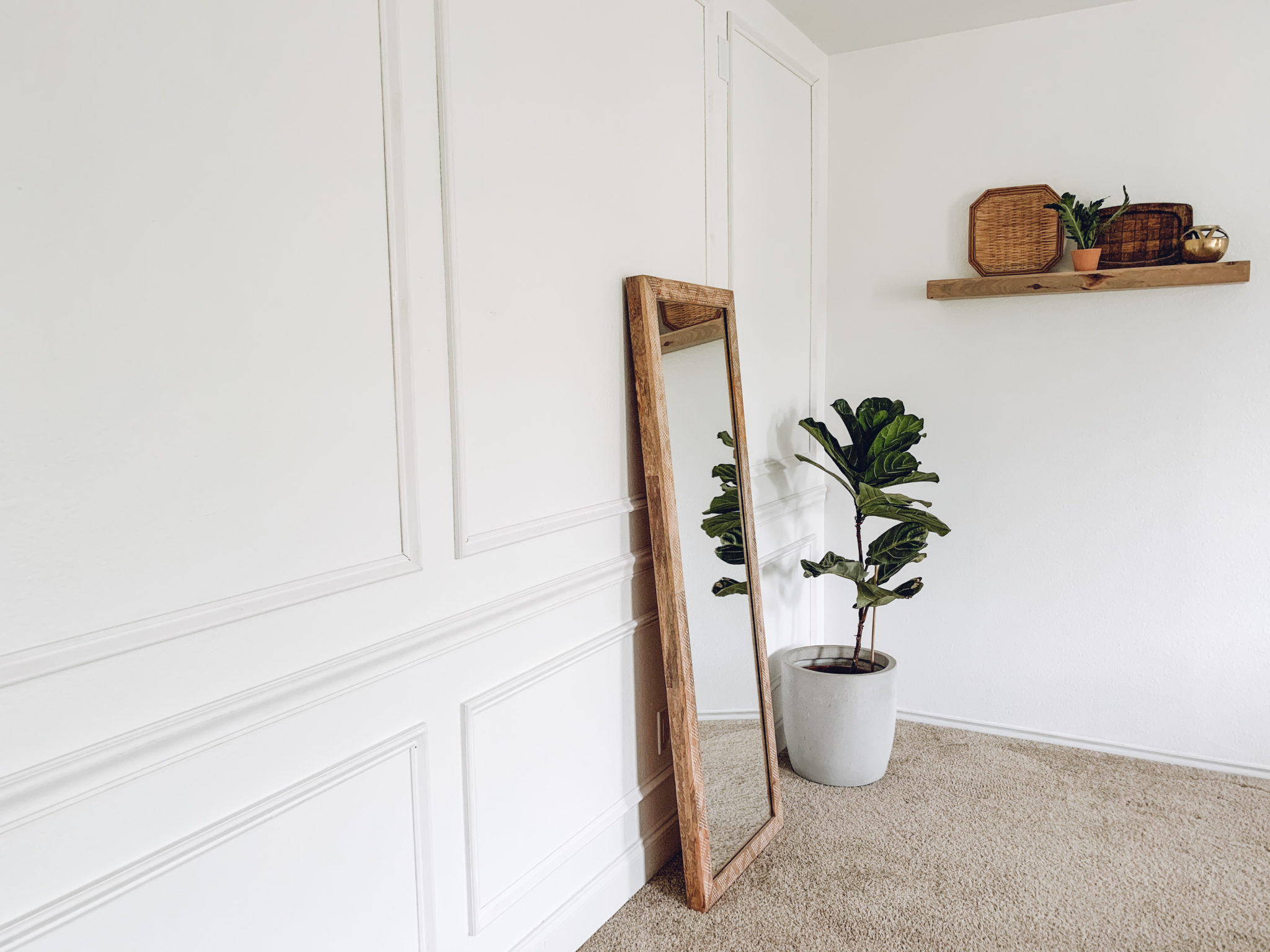 Bedroom Refresh (Part 1) DIY Picture Frame Moulding